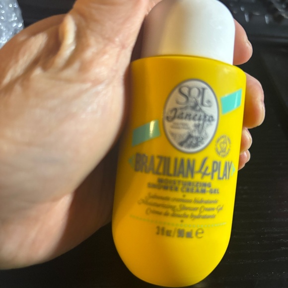 Sol de Janeiro Other - Sol de Janeiro Brazilian 4 Play shower cream gel